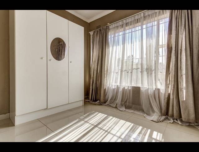 3 BEDROOM DUPLEX FOR SALE IN BIRCHLEIGH NORTH